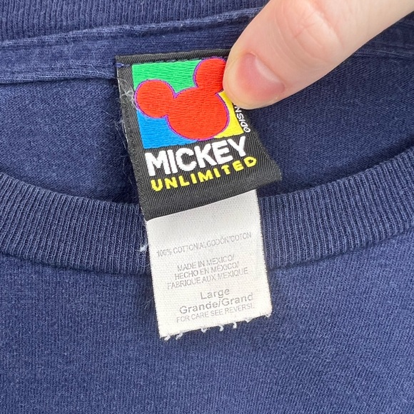 Vintage 90's Disney Jerry Leigh t-shirt - Picture 3 of 7